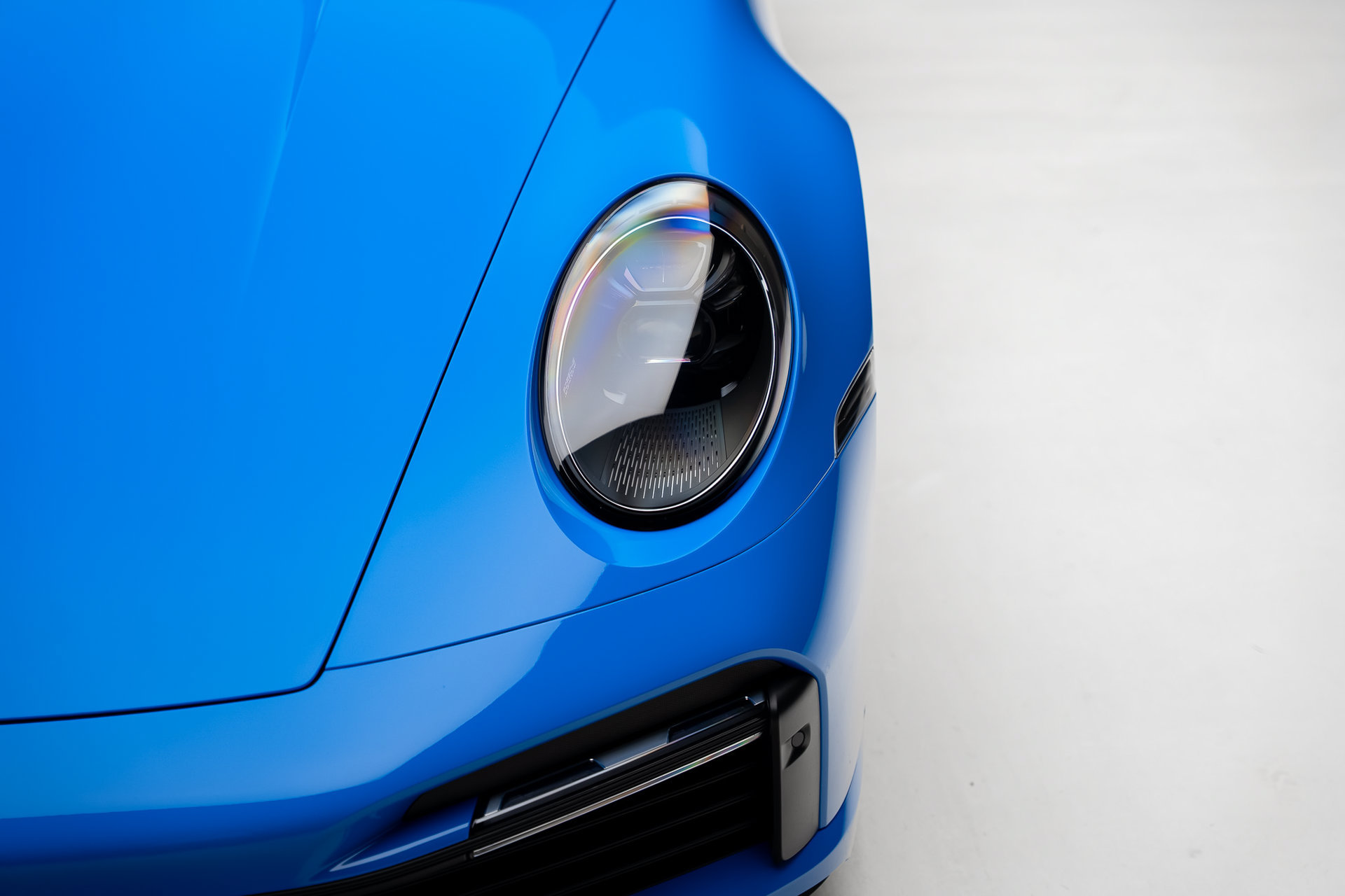 Used 2022 Porsche 911 Turbo S AWD/4WD image 13