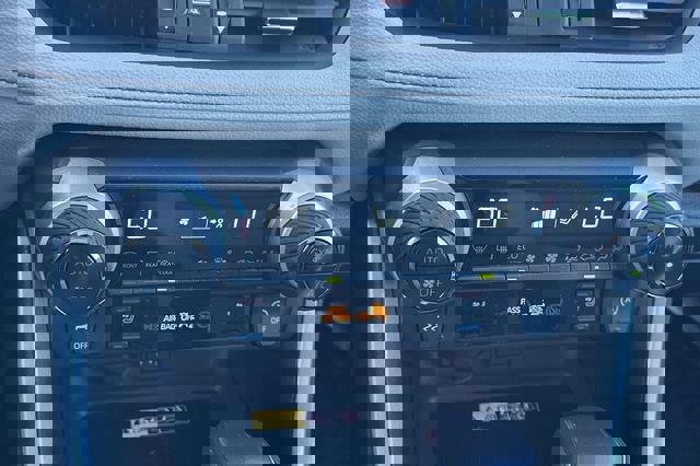 Certified 2025 Toyota RAV4 Limited w/ Advanced Technology Package image 24