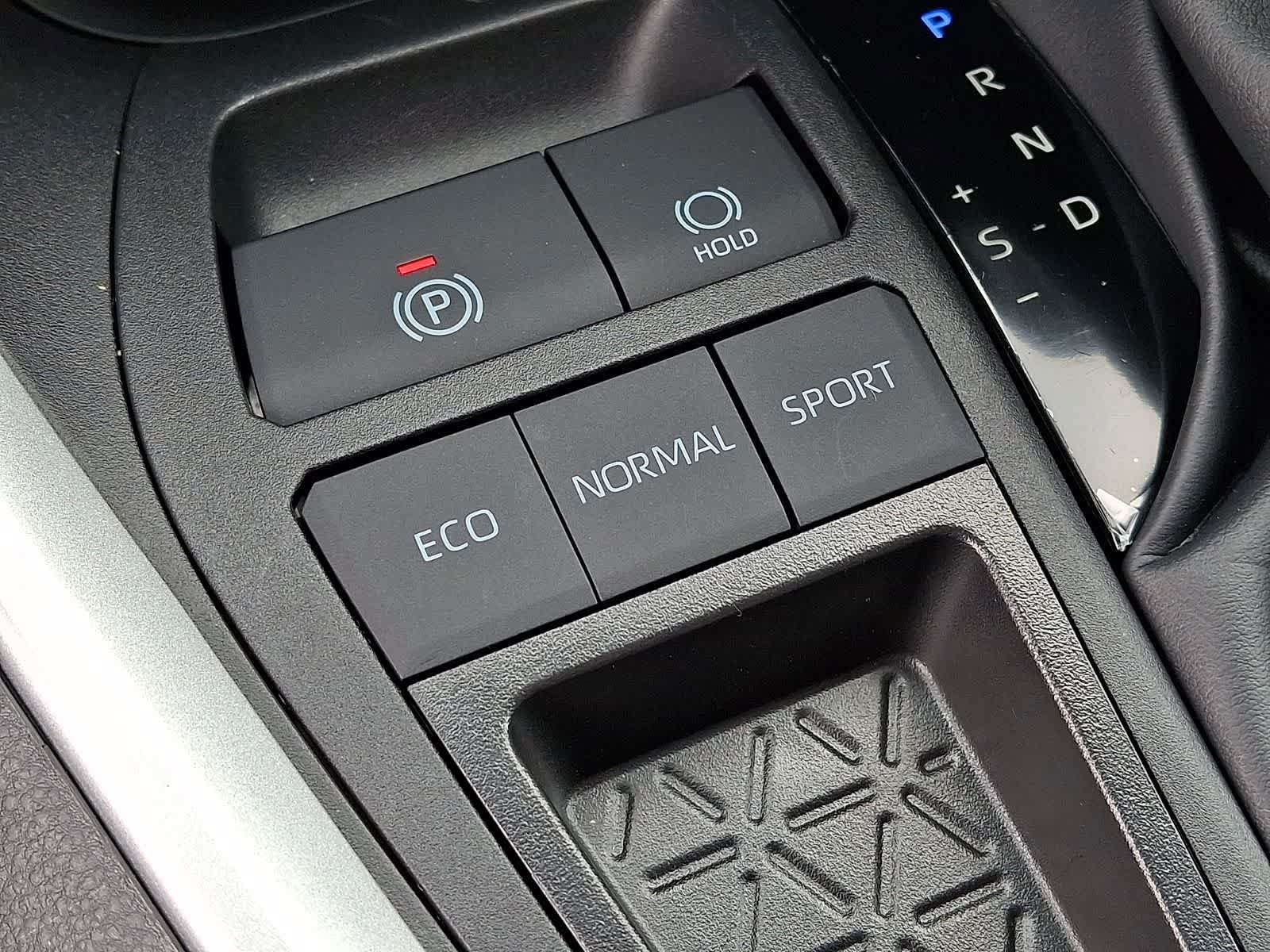 Used 2025 Toyota RAV4 XLE Premium w/ Weather Package FWD image 25