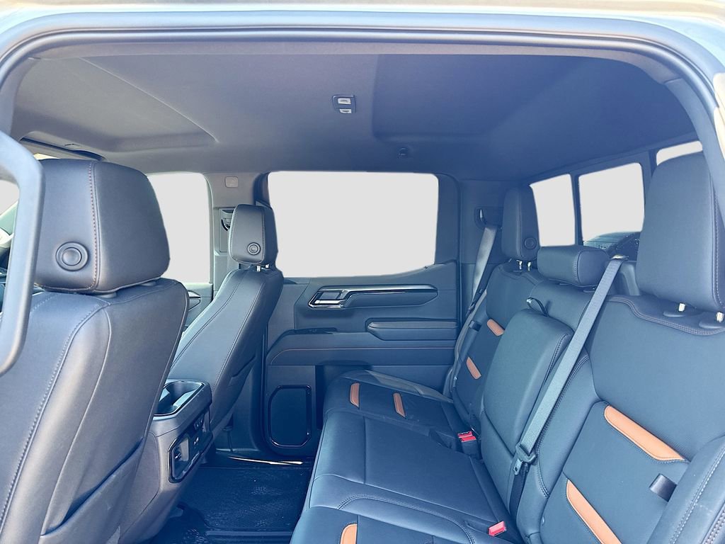 Used 2025 GMC Sierra 1500 AT4 w/ AT4 Premium Package image 24