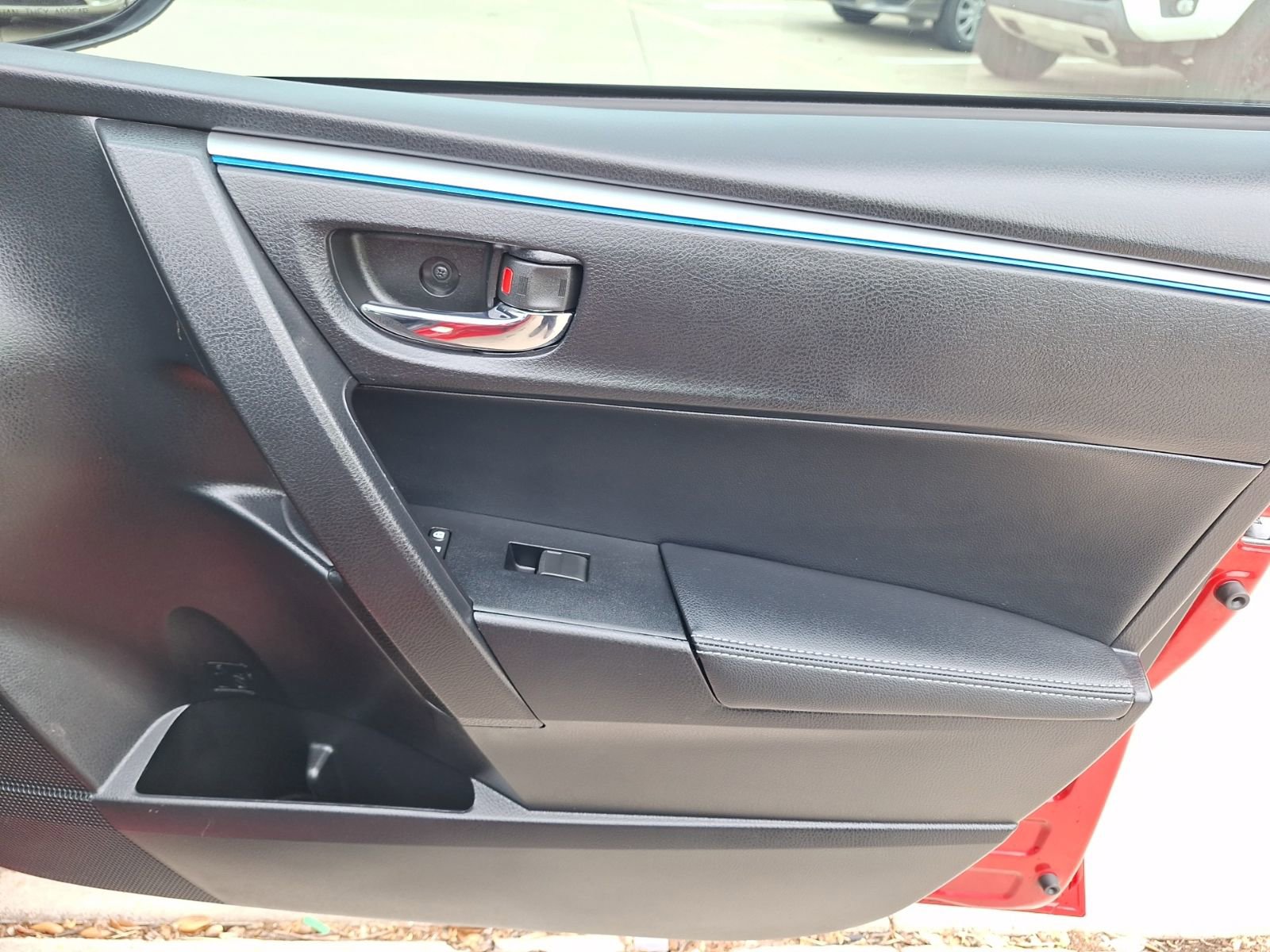 Used 2015 Toyota Corolla S w/ Driver Convenience Package FWD image 34
