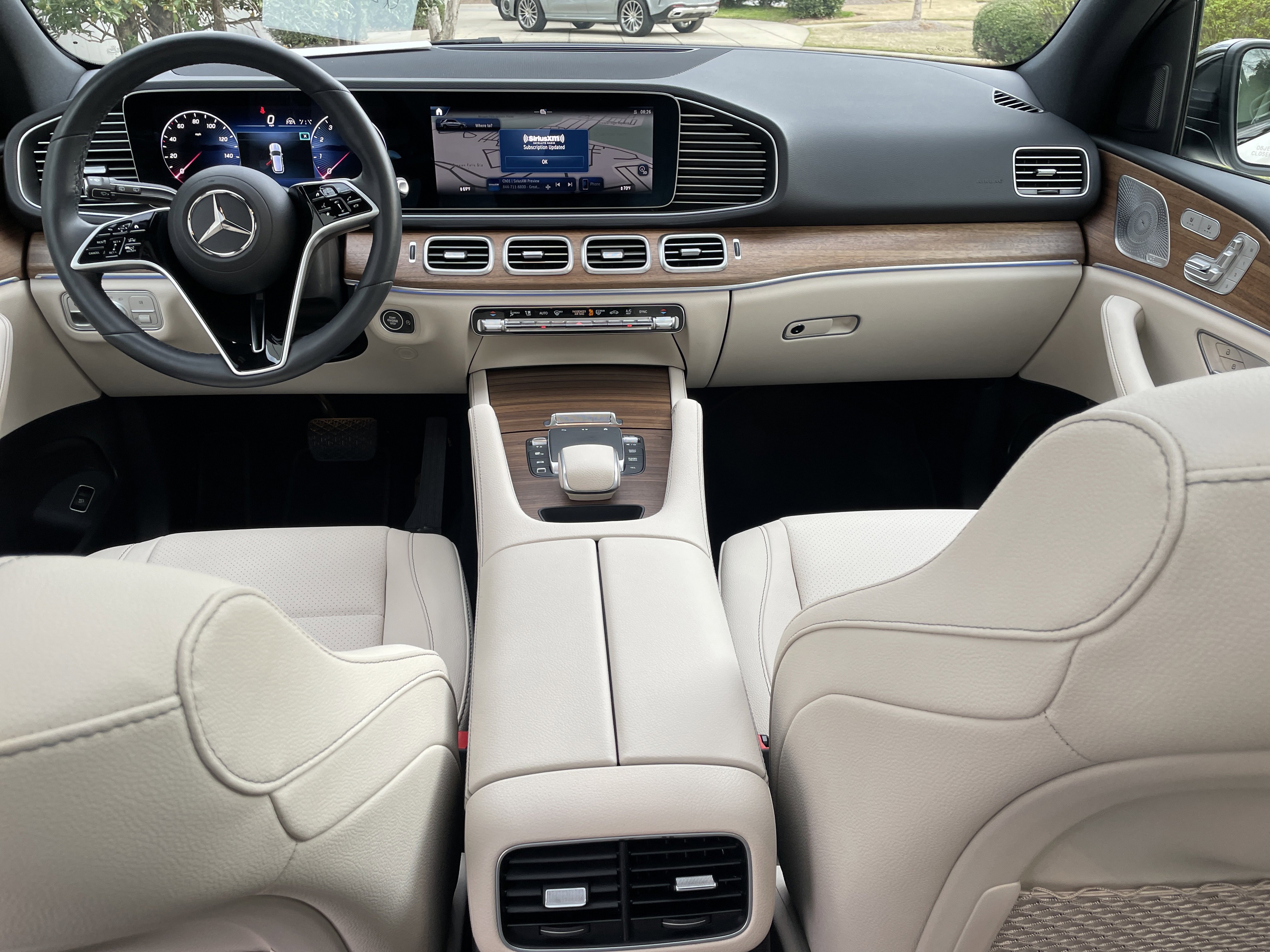 Certified 2025 Mercedes-Benz GLE 450 4MATIC image 24