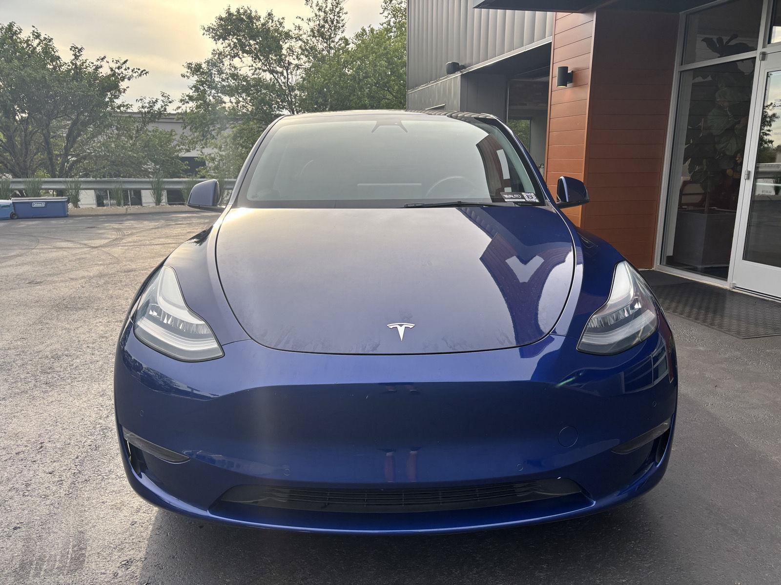 Used 2021 Tesla Model Y Long Range AWD/4WD image 4