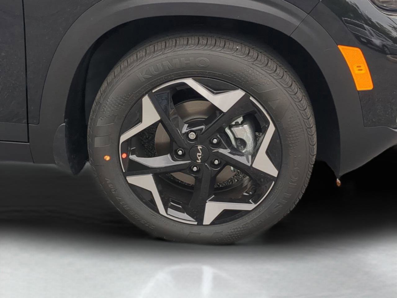 New 2026 Kia Seltos S image 12