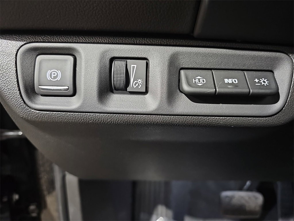 Used 2023 GMC Acadia Denali w/ Black Diamond Edition image 28