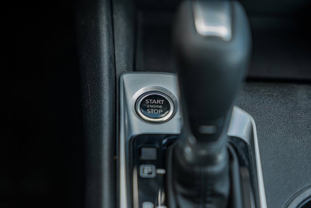 Used 2025 Nissan Altima 2.5 SV image 26