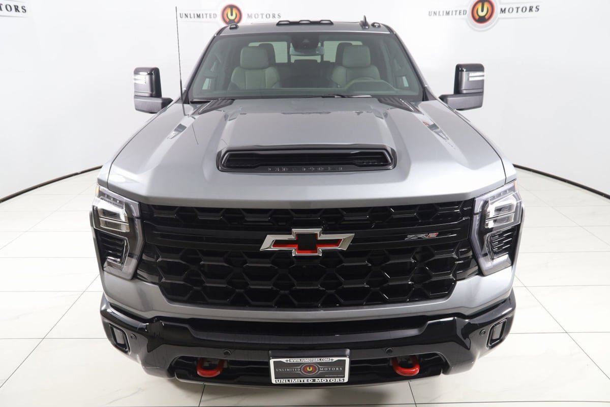Used 2025 Chevrolet Silverado 2500 ZR2 AWD/4WD image 51