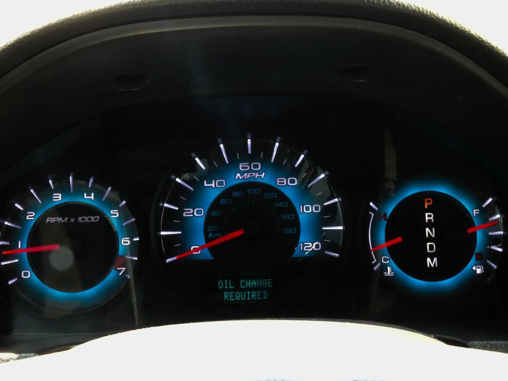 Used 2011 Ford Fusion SEL w/ Monochrome Appearance Pkg FWD image 18