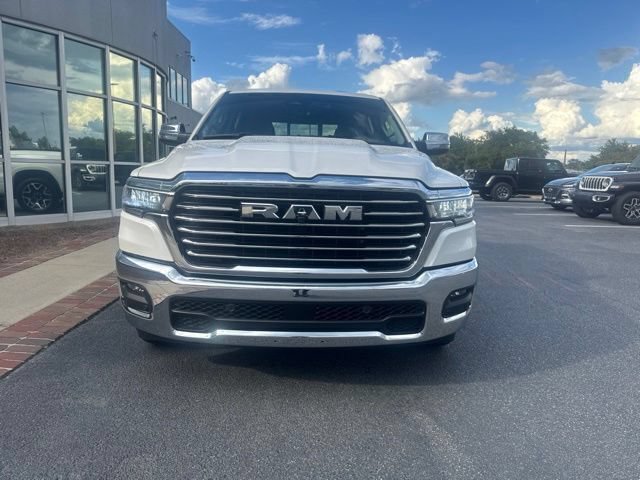 Used 2025 RAM 1500 Laramie AWD/4WD image 3