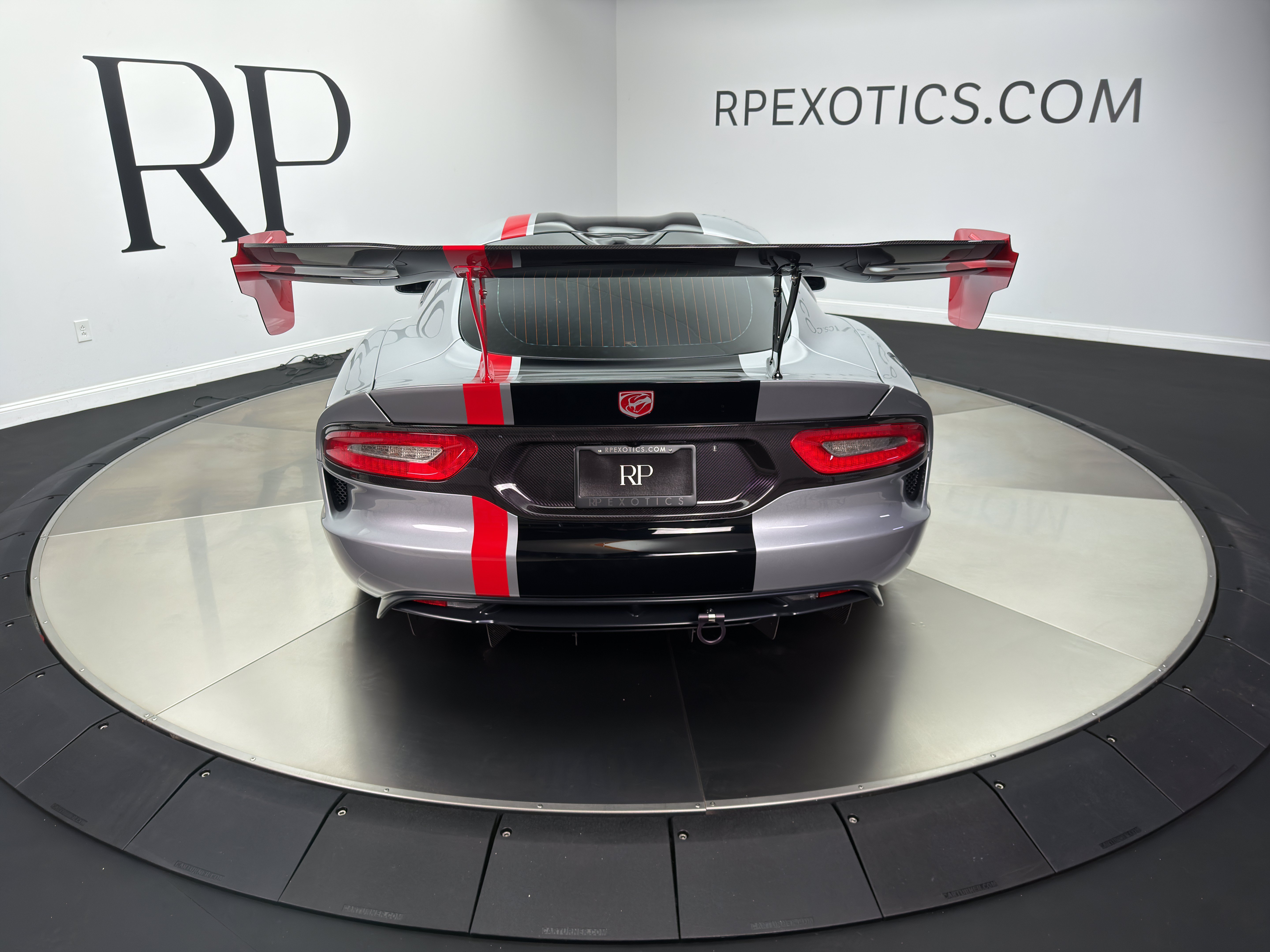 Used 2016 Dodge Viper GTC w/ ACR Package RWD image 7