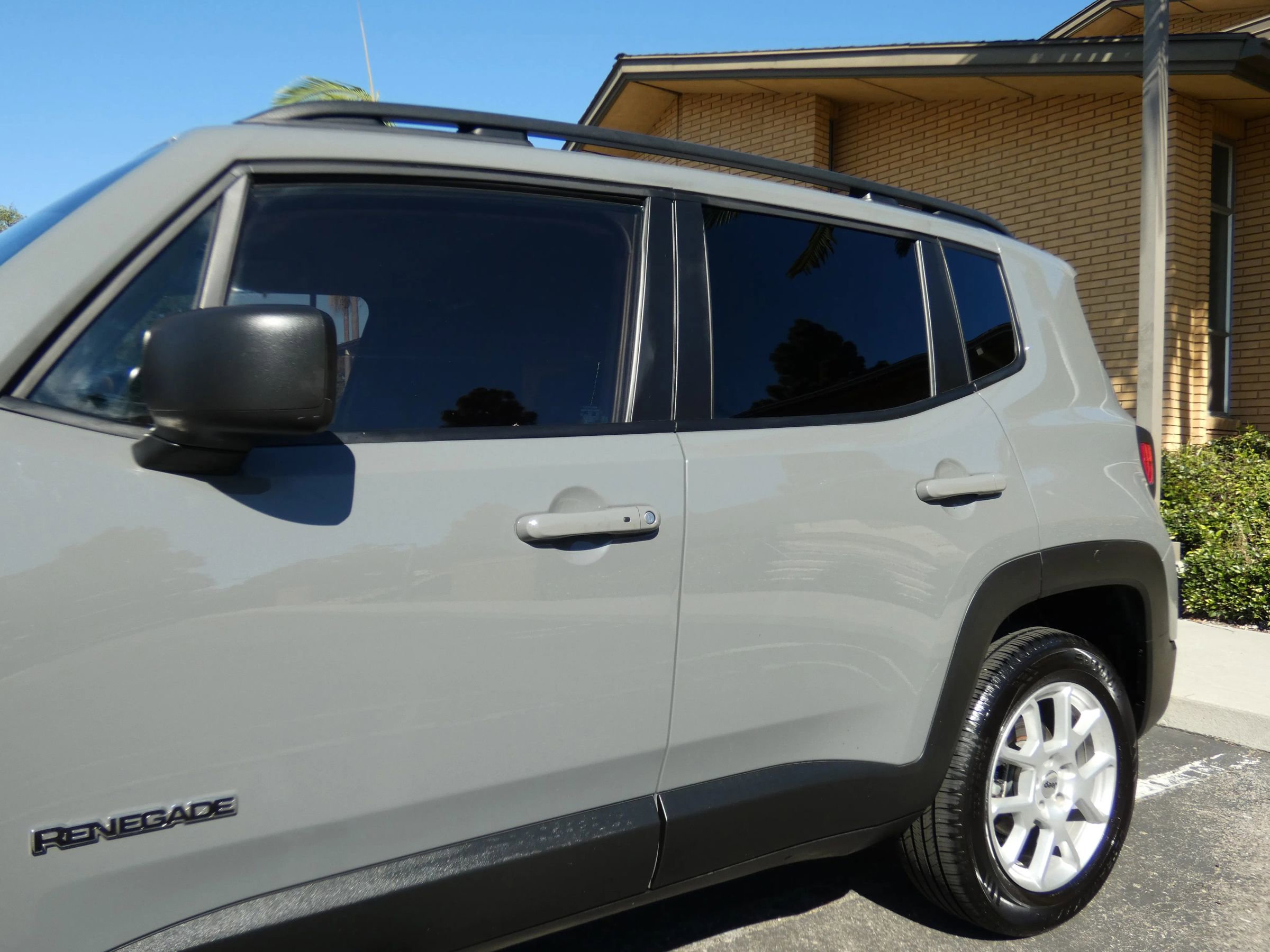 Used 2022 Jeep Renegade Latitude image 13