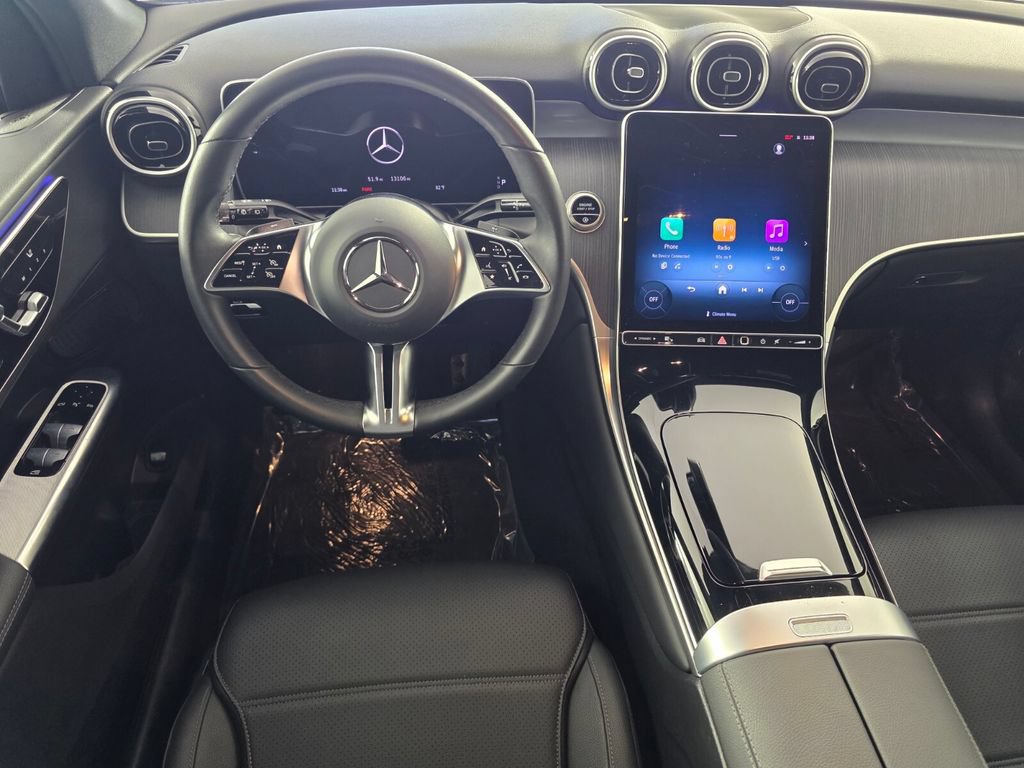 Certified 2025 Mercedes-Benz GLC 300 image 12
