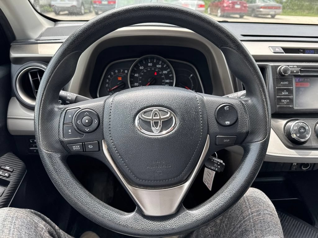 Used 2013 Toyota RAV4 LE AWD/4WD image 8