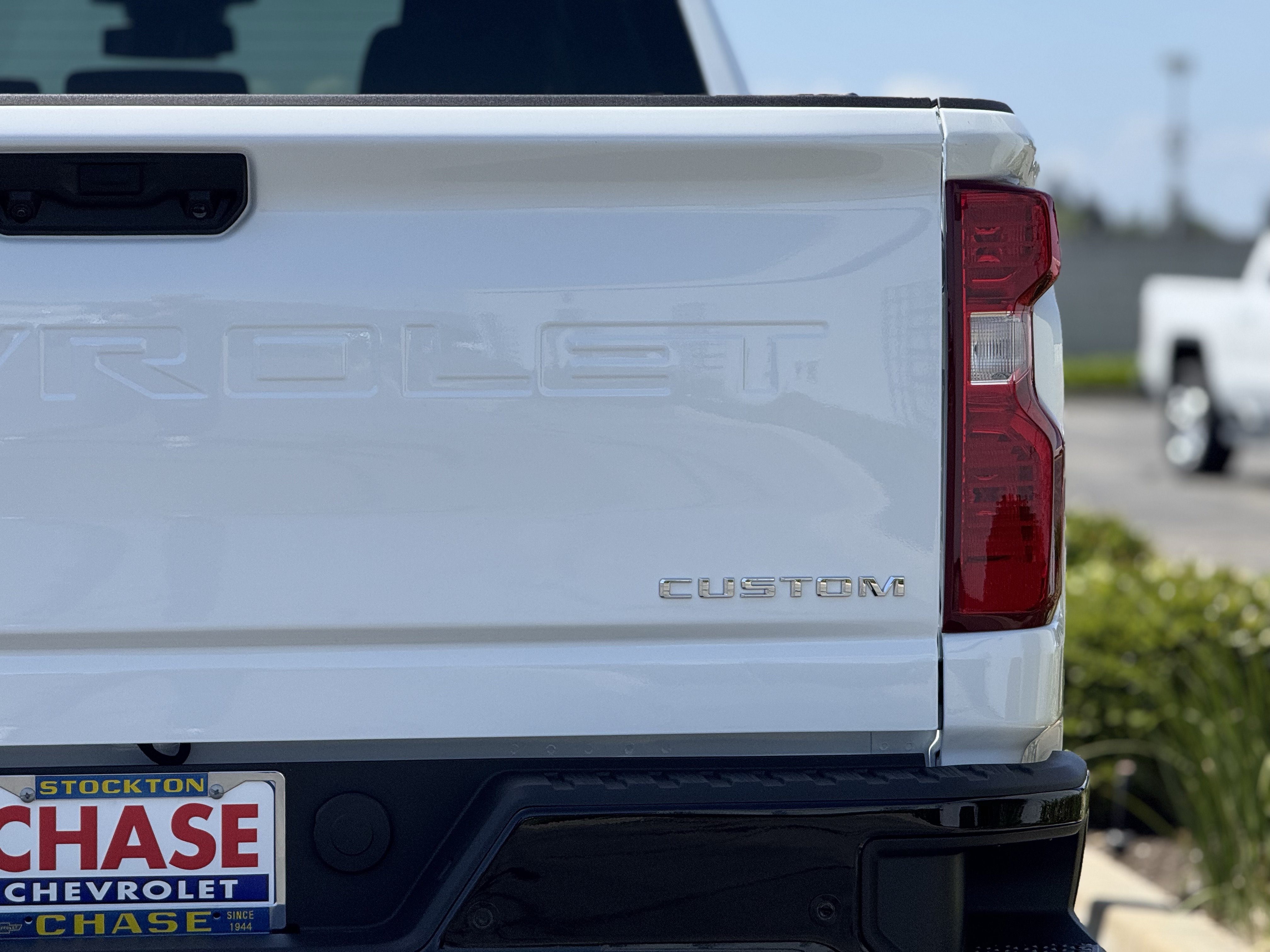 New 2026 Chevrolet Silverado 2500 Custom w/ Custom Value Package AWD/4WD image 8