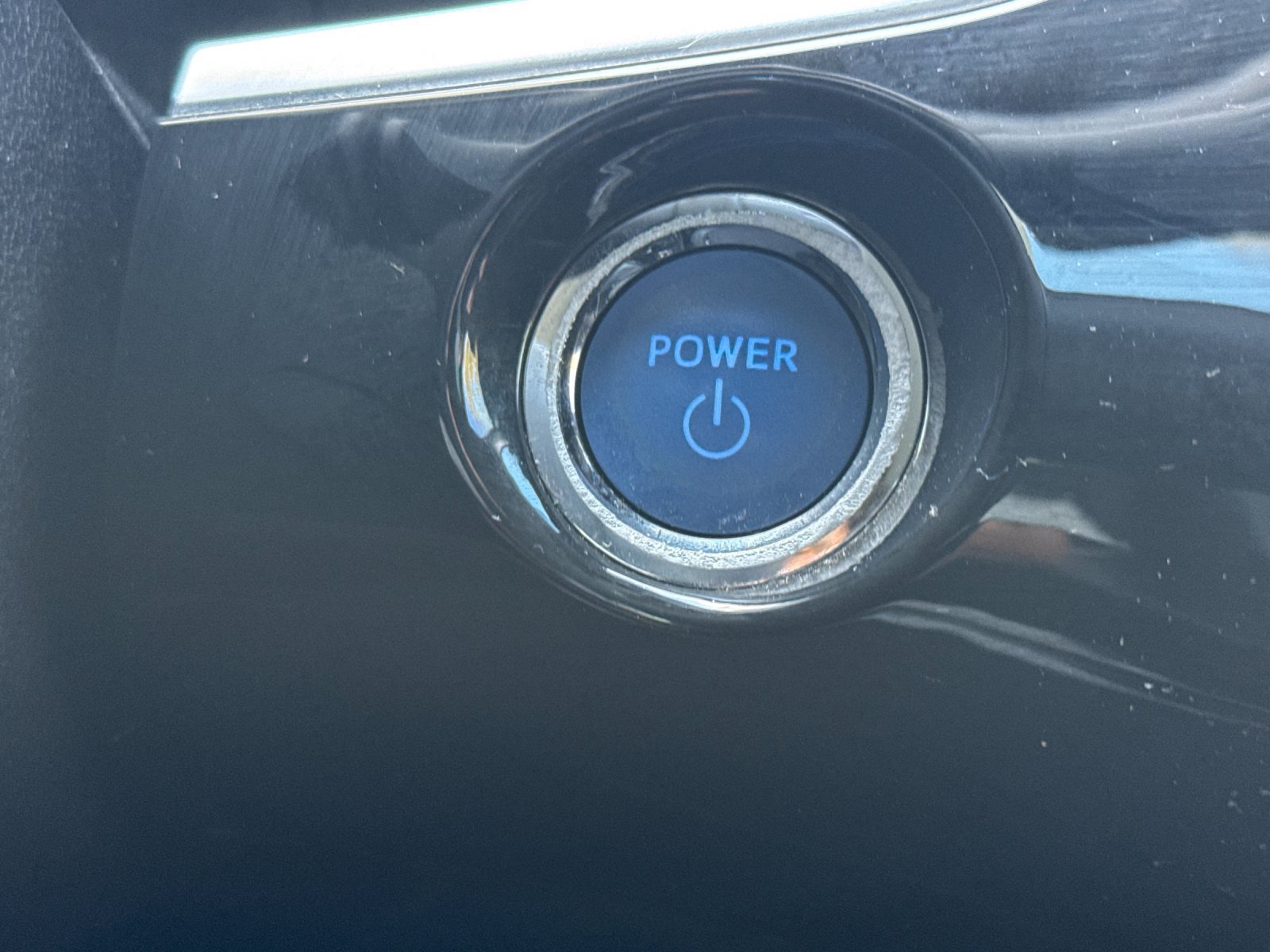 Used 2022 Toyota Prius Prime XLE FWD image 23