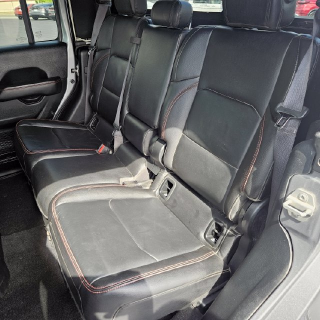 Used 2020 Jeep Gladiator Rubicon AWD/4WD image 16