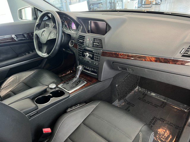 Used 2010 Mercedes-Benz E 550 Coupe image 14