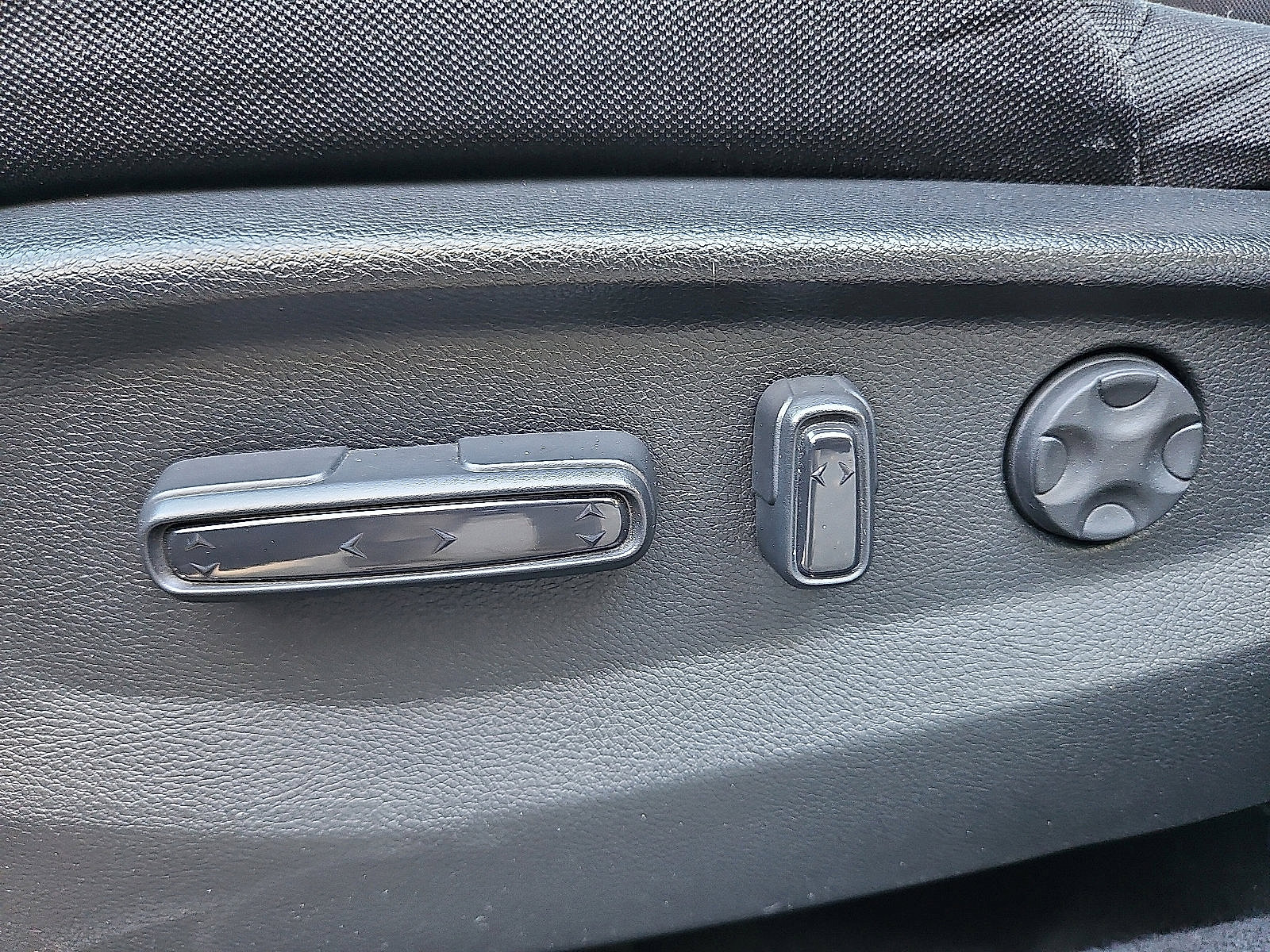 Used 2022 Honda CR-V EX image 16