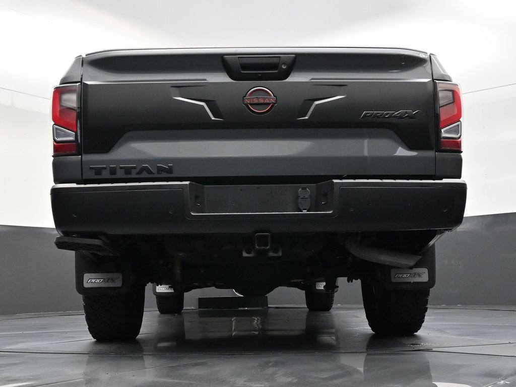 Used 2023 Nissan Titan PRO-4X w/ Pro-4x Convenience Package image 23