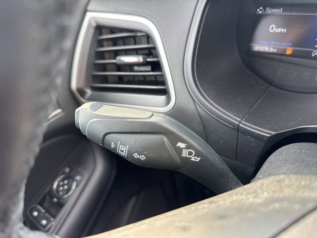 Used 2024 Ford Edge SEL w/ Convenience Package image 27