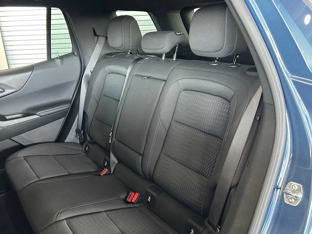 Used 2026 Chevrolet Equinox LT FWD image 39