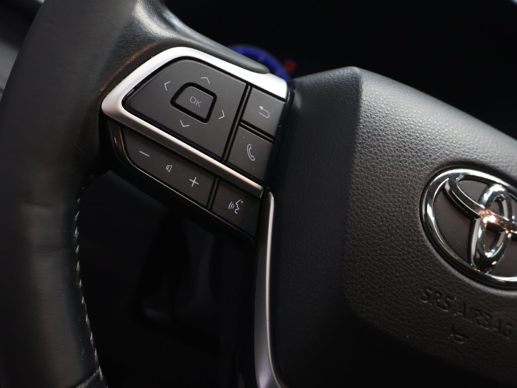 Used 2023 Toyota Highlander Platinum AWD/4WD image 20