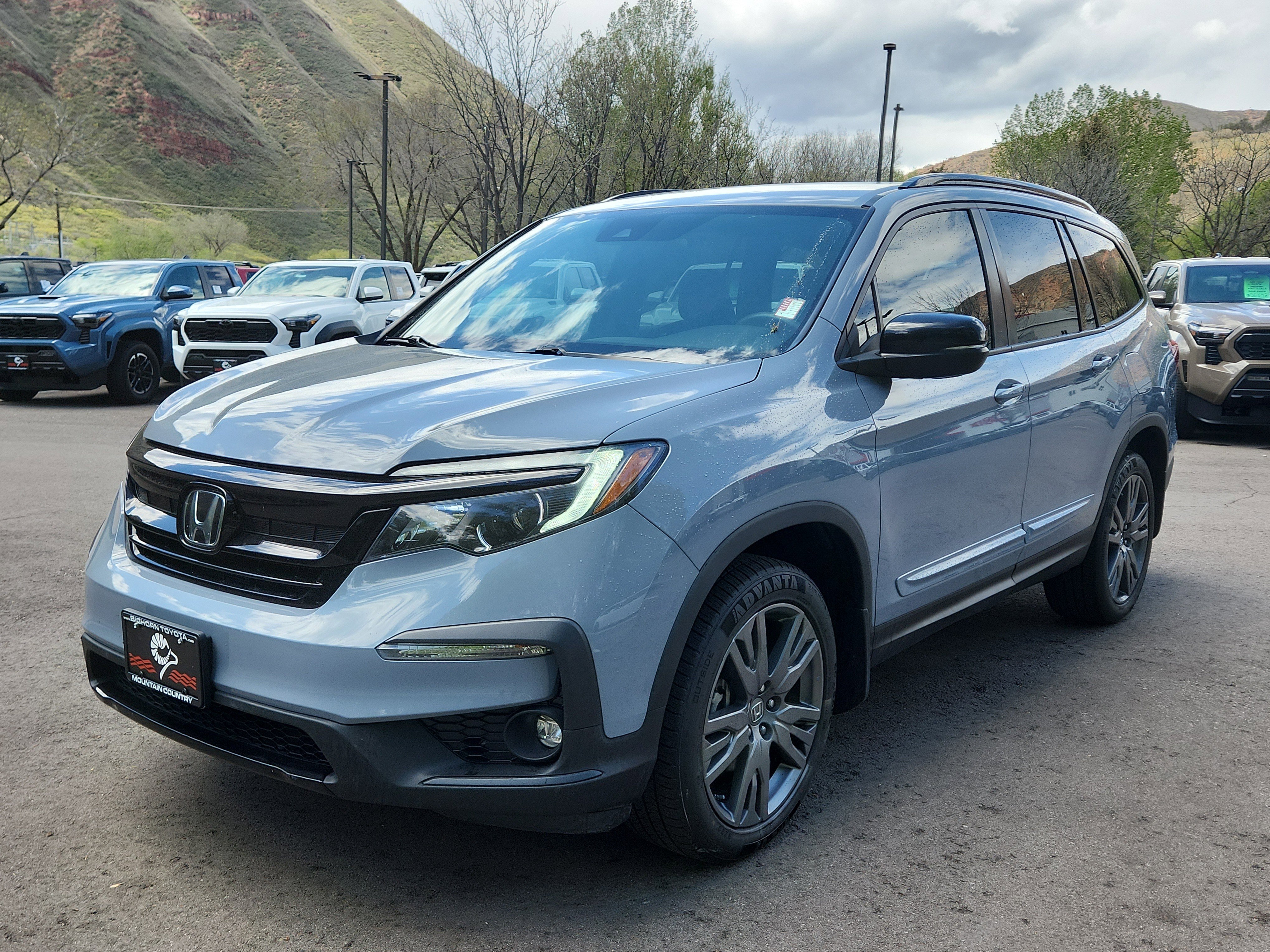 Used 2022 Honda Pilot Sport image 4