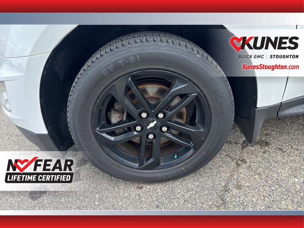 Used 2017 Chevrolet Equinox LT w/ Sport Edition image 16