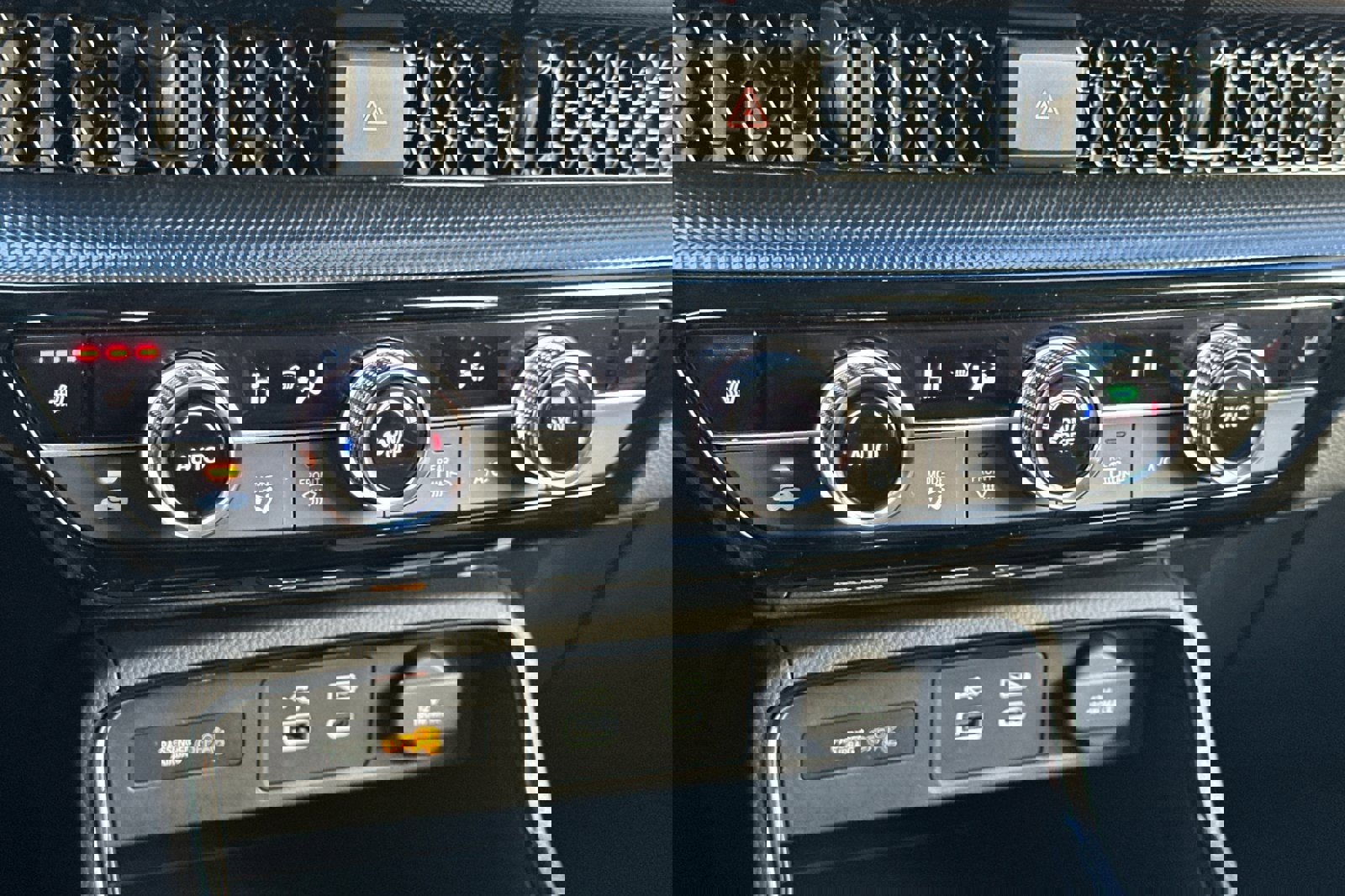 Used 2023 Honda CR-V EX-L image 17