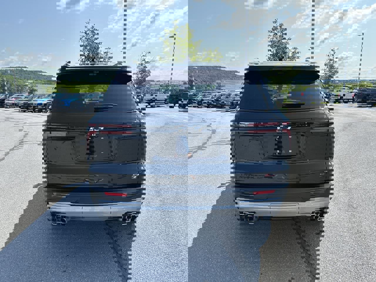 New 2025 Chevrolet Traverse Z71 w/ Enhanced Driving Package image 6