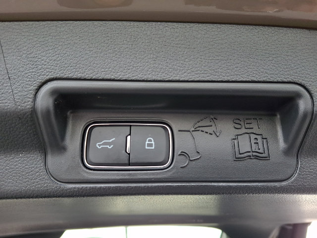 Used 2026 Ford Explorer Tremor w/ Tremor Ultimate Package AWD/4WD image 29