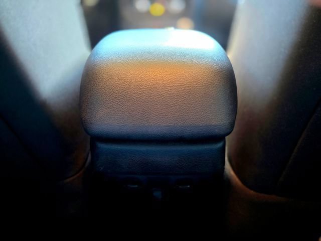Used 2013 Jeep Wrangler Sport AWD/4WD image 28