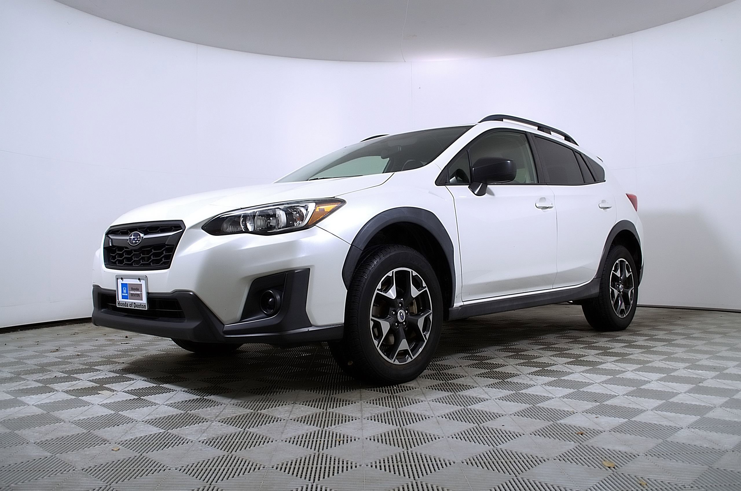 Used 2018 Subaru Crosstrek 2.0i AWD/4WD image 2
