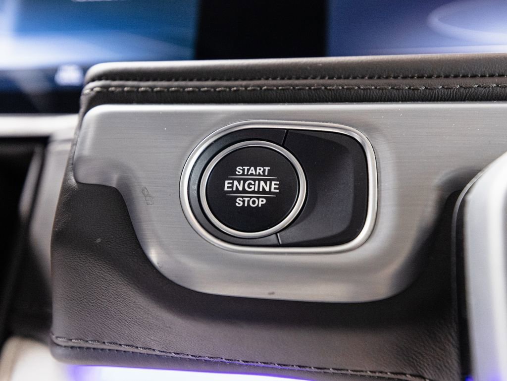 Used 2022 Mercedes-Benz G 63 AMG Squared image 16