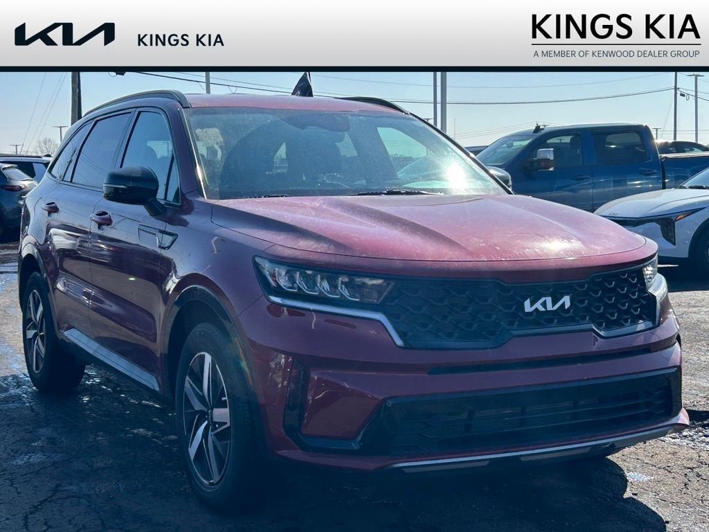 Certified 2022 Kia Sorento S image 1