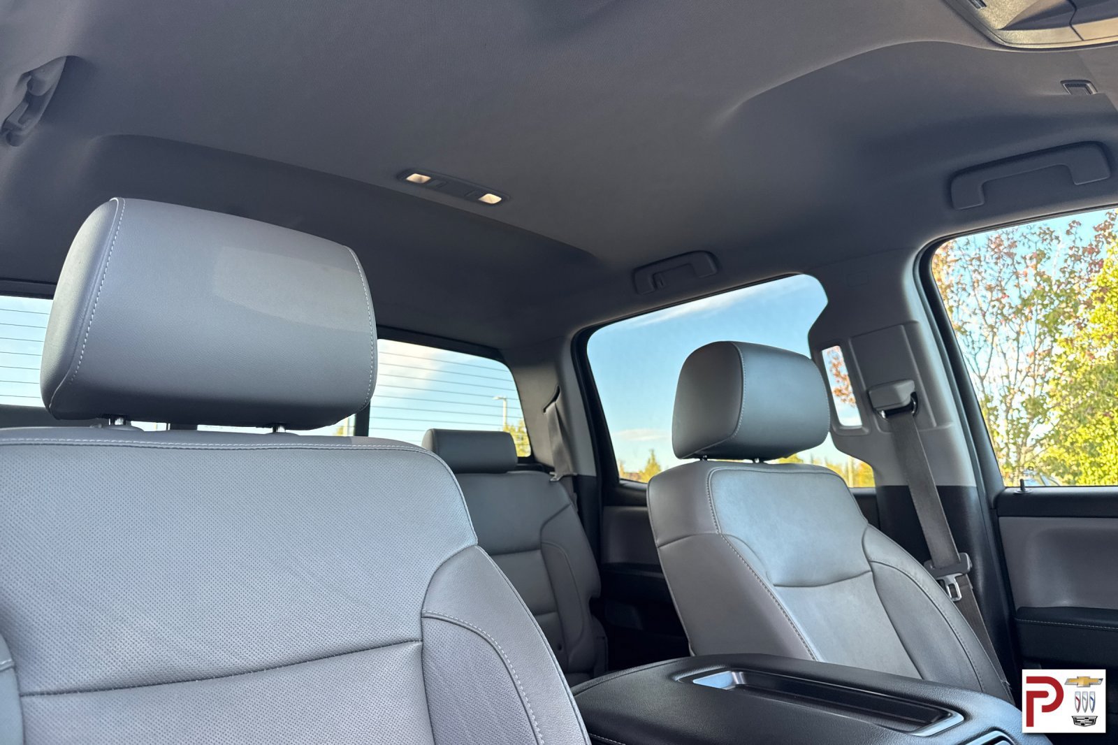 Used 2015 GMC Sierra 1500 SLT w/ SLT Crew Cab Value Package AWD/4WD image 19
