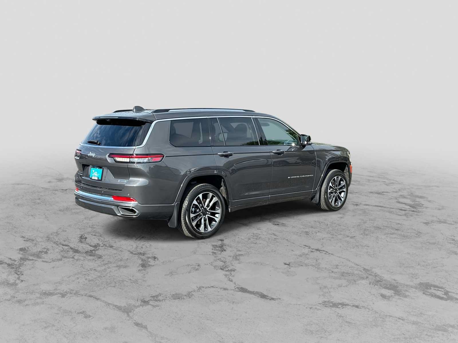 Used 2021 Jeep Grand Cherokee L Overland w/ Luxury Tech Group IV AWD/4WD image 8