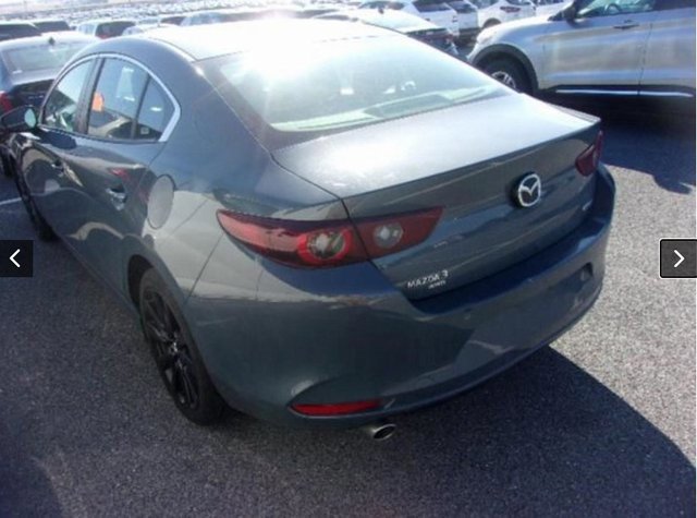 Used 2023 MAZDA MAZDA3 s video 3