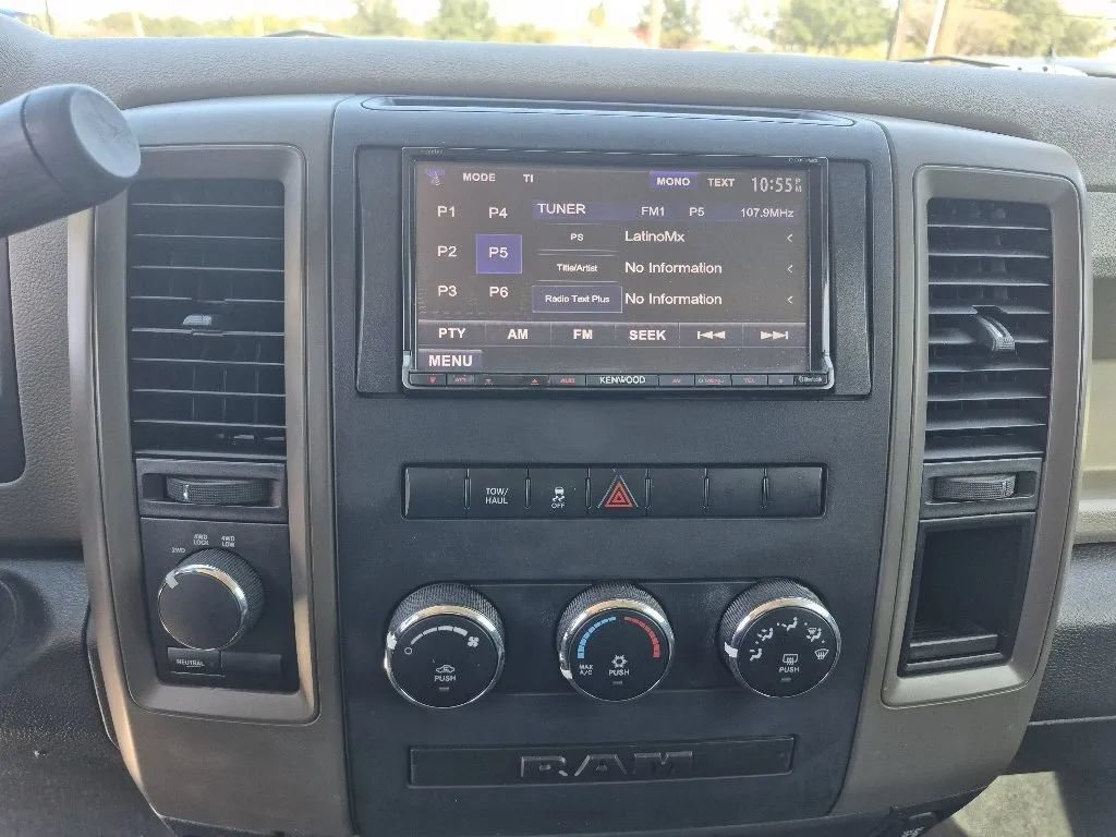 Used 2012 RAM 1500 Express w/ ST Popular Equipment Group AWD/4WD image 24