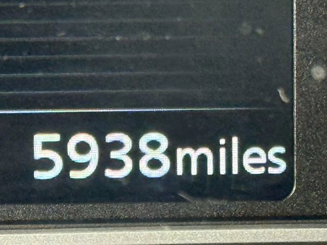 Used 2025 Nissan Versa SV image 7