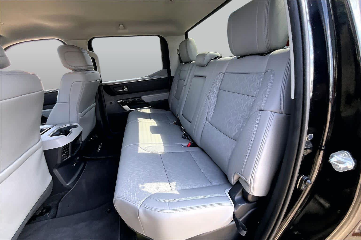 Used 2024 Toyota Tundra Limited AWD/4WD image 20
