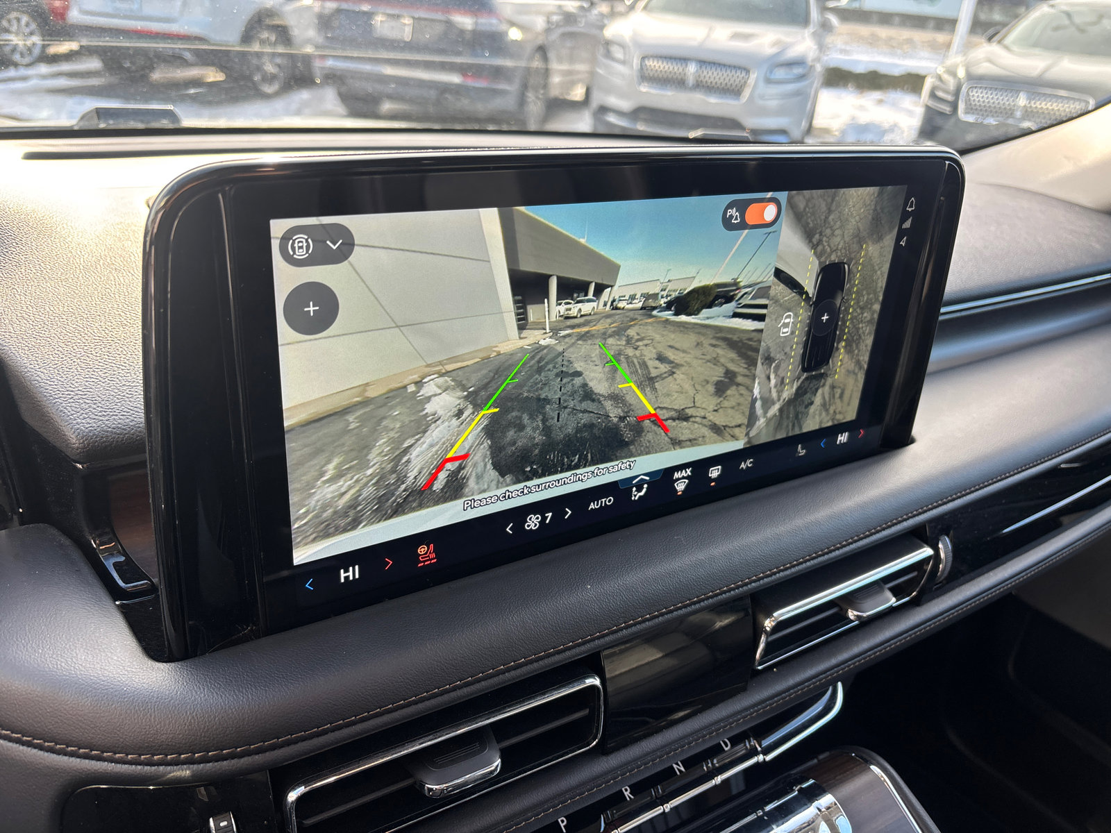 Certified 2025 Lincoln Aviator Reserve w/ Equipment Group 201A image 20