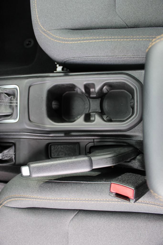 Used 2025 Jeep Wrangler Unlimited Sahara image 17