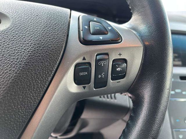 Used 2015 Ford Taurus SEL w/ Equipment Group 201A FWD image 23
