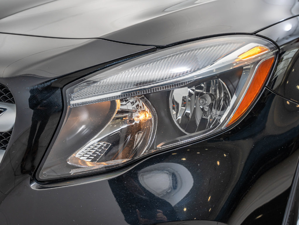Used 2019 Mercedes-Benz GLA 250 4MATIC image 14