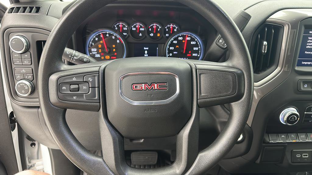 Used 2023 GMC Sierra 1500 Pro w/ Pro Value Package AWD/4WD image 17