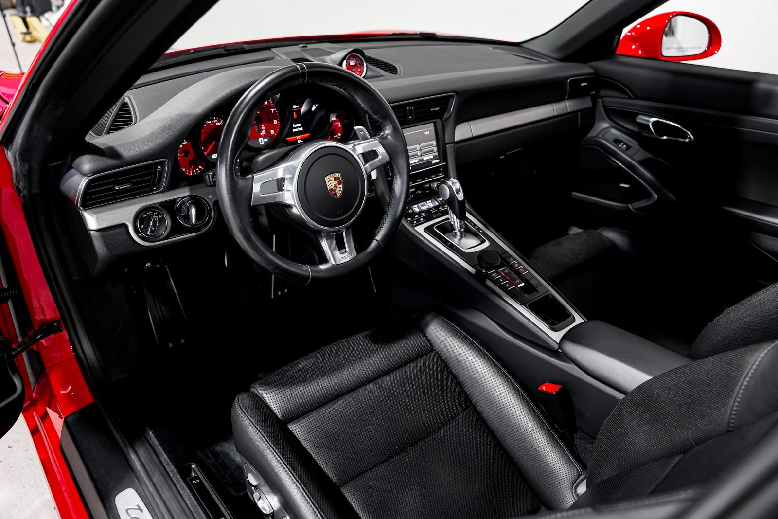 Used 2015 Porsche 911 Targa 4S AWD/4WD image 10