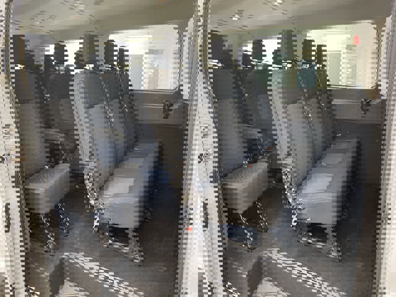 Used 2023 Ford Transit 350 XLT image 17