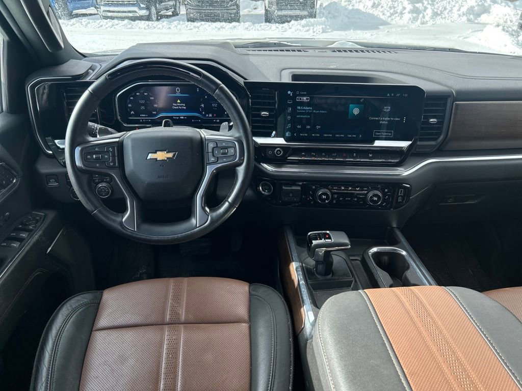 Used 2024 Chevrolet Silverado 1500 High Country image 24