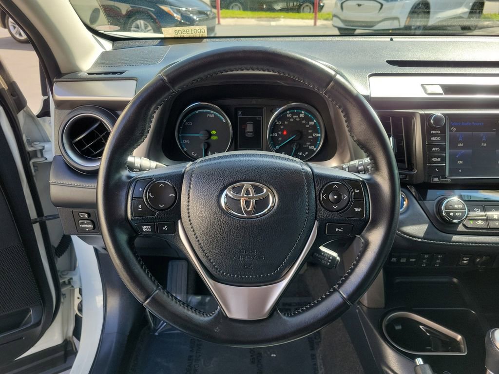 Used 2016 Toyota RAV4 Limited w/ Advanced Technology Package image 25